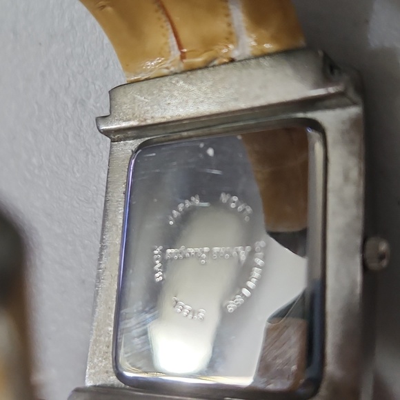 Vintage Andre Francois yellow and white bangle watch ⌚️ works! - Picture 12 of 13